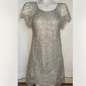 SIGNATURE 8 Holiday Silver Lace Short Sleeve Sexy Backless Dress